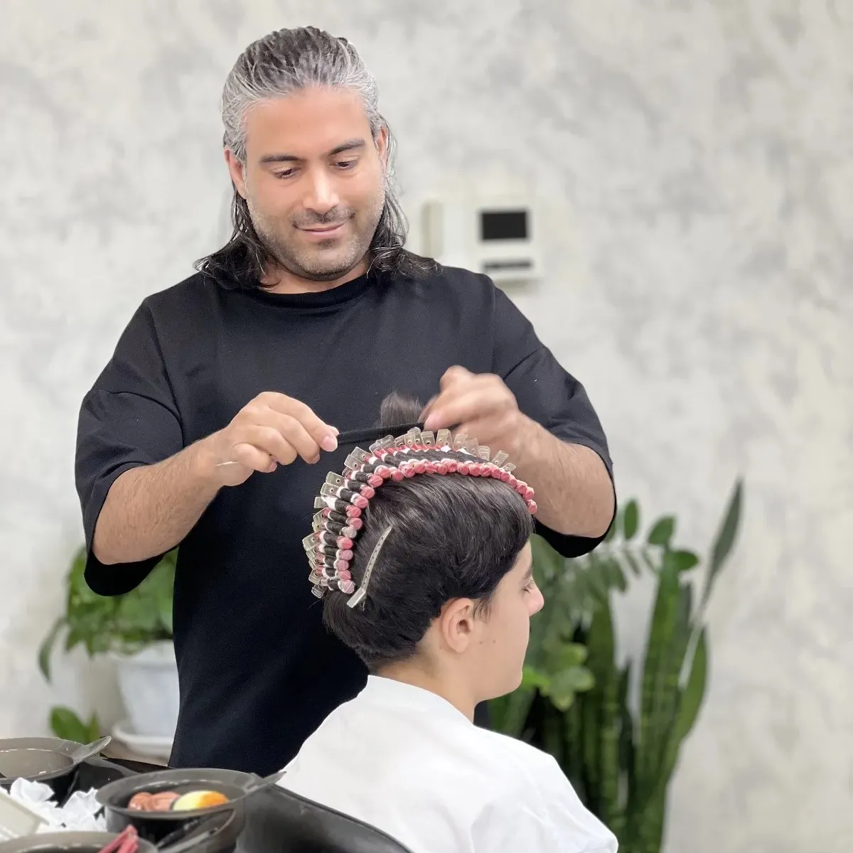 انتخاب بهترین آرایشگر فر موی مردانه-حمید یاری